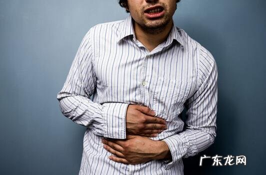 胃炎与胃癌前期症状有什么异同点,胃炎长期不zhi会变胃癌吗?