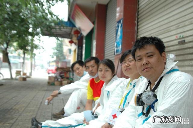 你和女朋友做过哪些疯狂的事情？