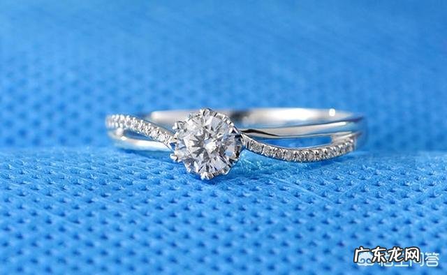 怎么挑选钻戒?钻戒选购瞅准钻石4C等ji是关键吗?