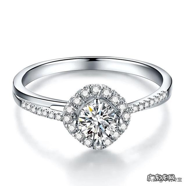 怎么挑选钻戒?钻戒选购瞅准钻石4C等ji是关键吗?