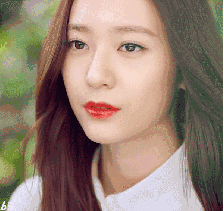 为什么国内现在流行着一股像恐怖洋娃娃那样诡异的整容审美? 什么整容术都比不过国家的特效