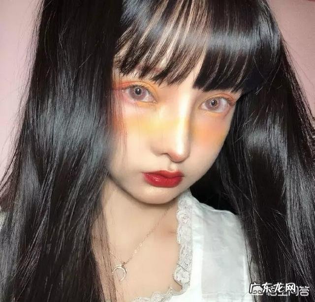 为什么国内现在流行着一股像恐怖洋娃娃那样诡异的整容审美? 什么整容术都比不过国家的特效