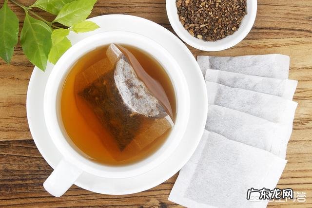 尿酸的“祸根”找到了,医生说:两种饮料尽快远离,具体指什么