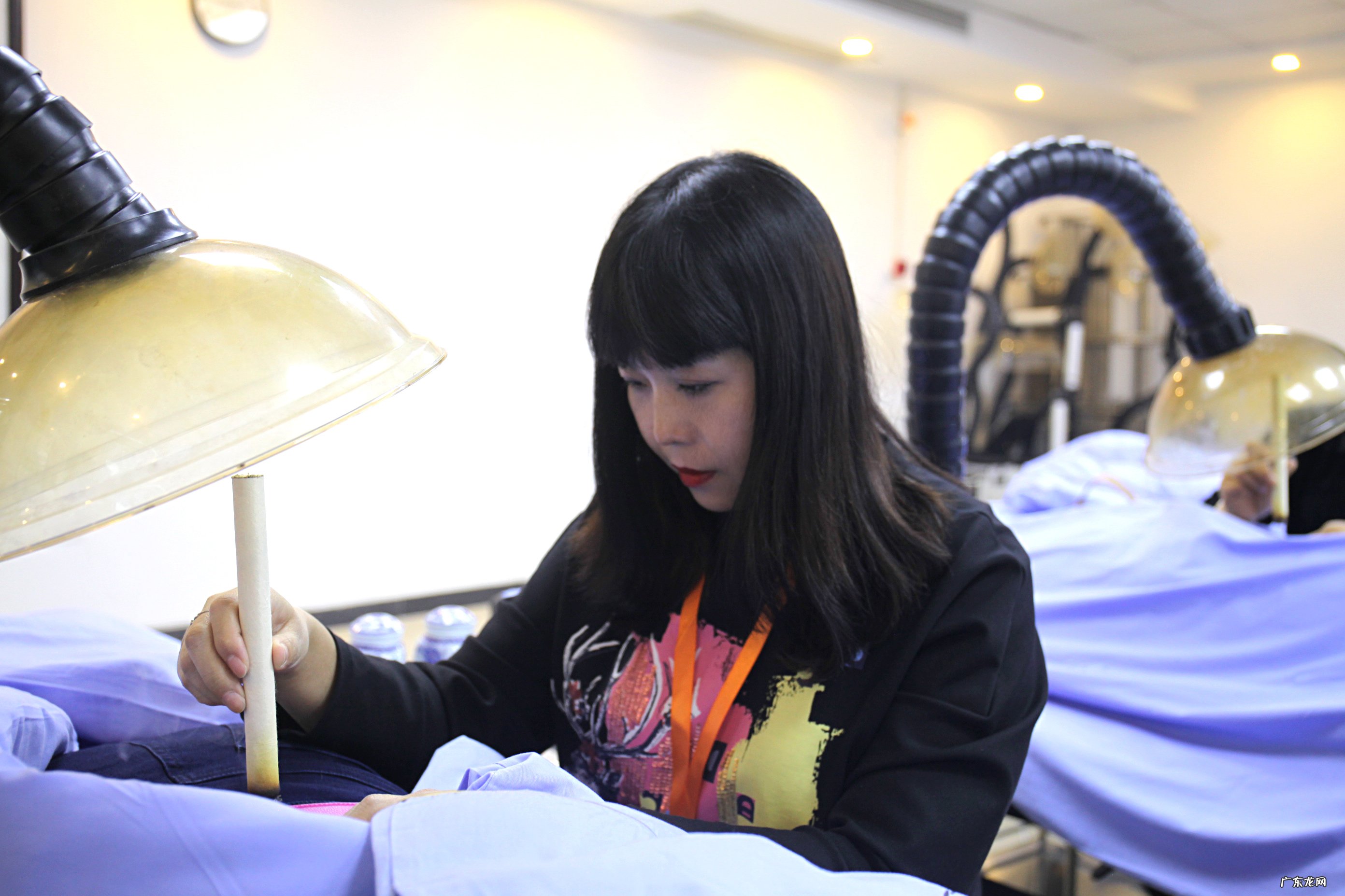 用艾灸灸身体可不可以减肥啊