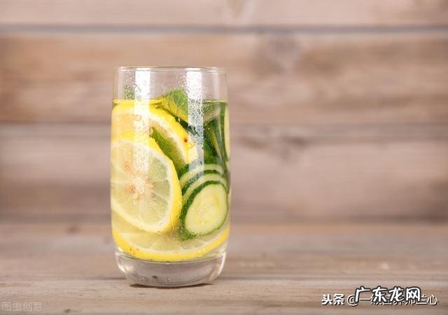 为什么喝蜂蜜水后会脸发红呢?