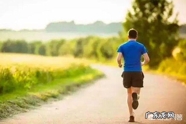 50岁,慢跑时速7公里,心率157正常吗