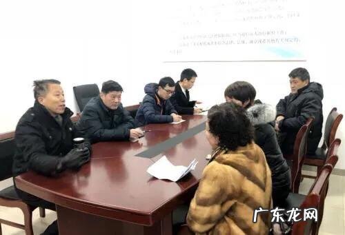 分手了后放不下对方,心如刀割,该怎么办?