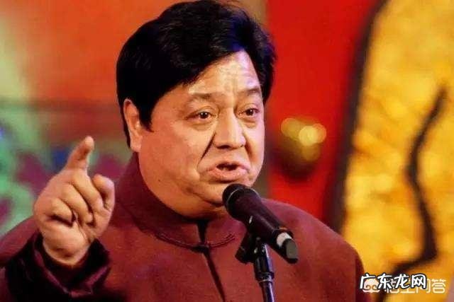 李金斗年轻时旧照曝光，颜值堪比小鲜肉，但后来为啥体重失守了？