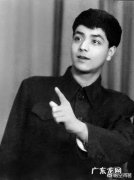 李金斗年轻时旧照曝光，颜值堪比小鲜肉，但后来为啥体重失守了？