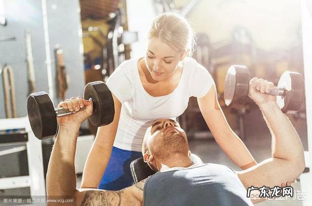 高强度间歇运动减脂效果远高于长时间有氧运动是不是误区?