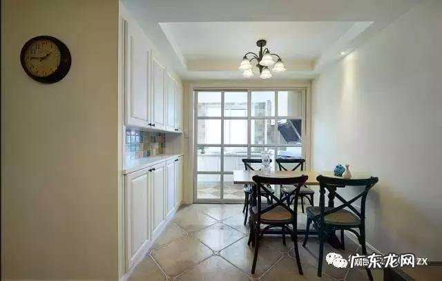 餐边柜如何正确选择和摆放?