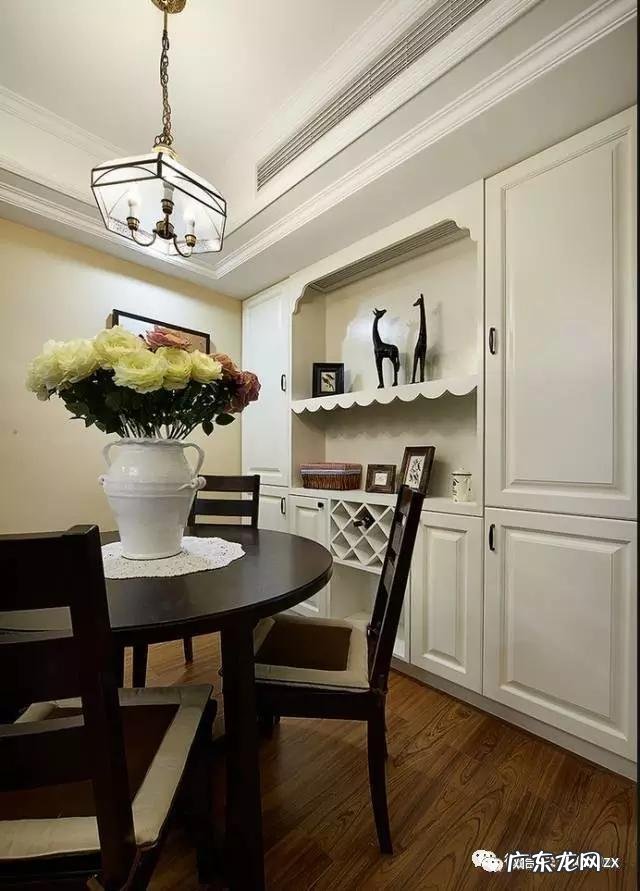 餐边柜如何正确选择和摆放?