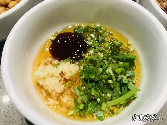 减脂餐做沙拉，酱料该如何选择？