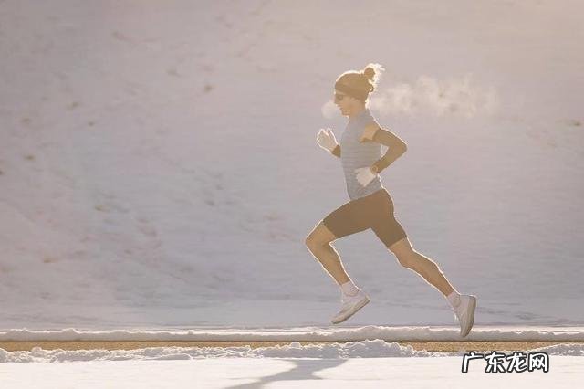 坚持跑步的人很自律 人生要坚持每天跑步
