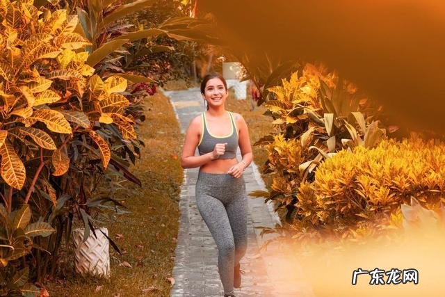 跑步一个月容貌变化图 跑步需要多久身体才会有明显改善