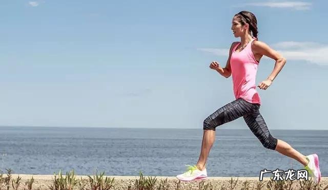 跑步的毅力与坚持 跑步不在于快慢在于坚持