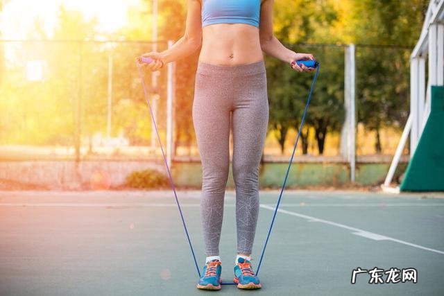 跳绳降血压的正确方法 跳绳的正确方法及好处