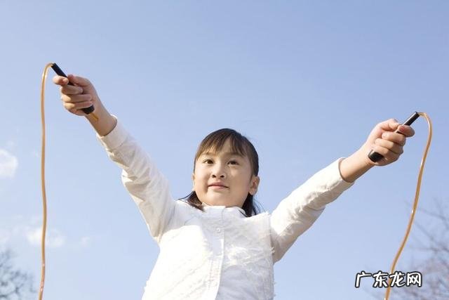 跳绳对老年人有益处吗 老年人能跳绳吗跳绳有什么好处