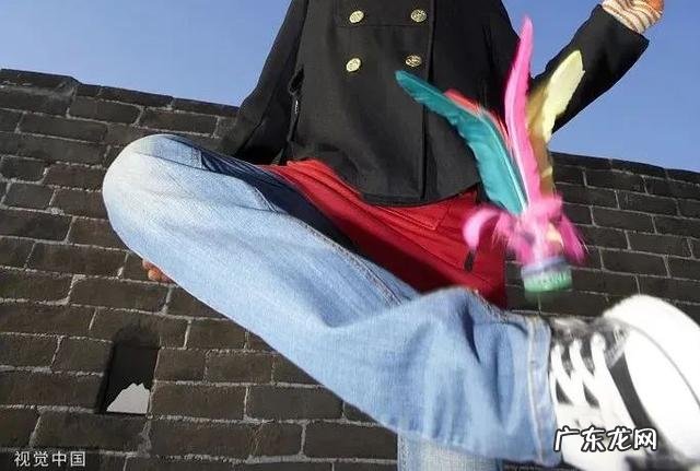 最新毽子操细节教学 毽子操基础教学