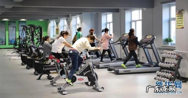 六一儿童节毽子操 魔性毽子操