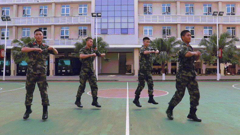 兵哥哥教你一套体能迅雷热身操