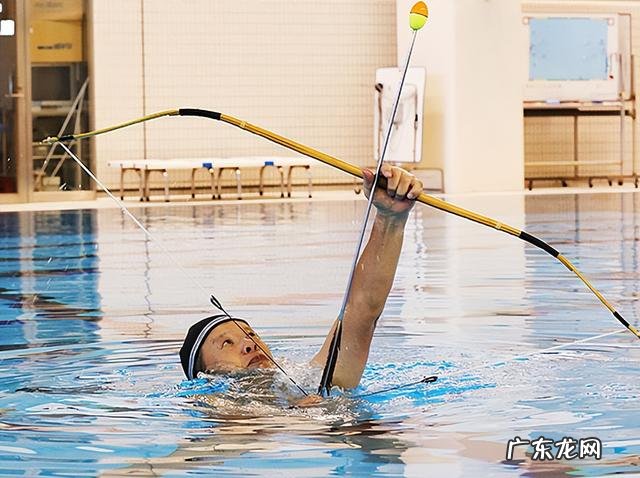 游泳帽子推荐 游泳到底戴啥帽子