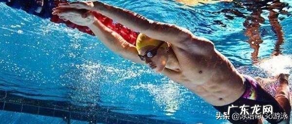 游泳基础技巧方法 游泳掌握这几招什么姿势都不难学