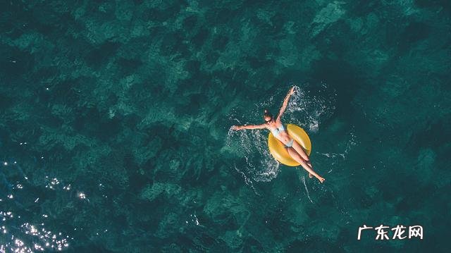 女人游泳好处和坏处 游泳对身体有什么好处和坏处