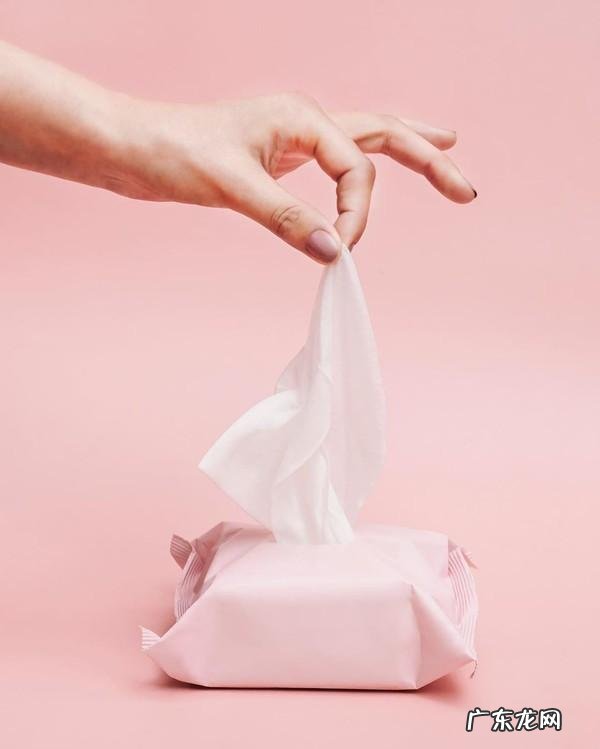 卸妆门道大盘点 卸妆乳、卸妆水和卸妆油的区别