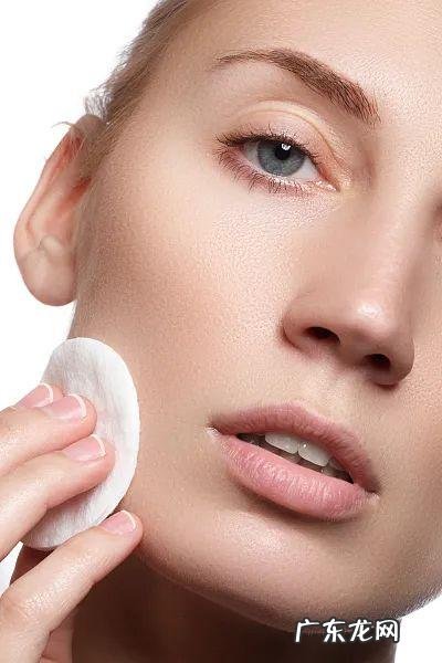 卸妆水的作用和功效 卸妆水哪个牌子好