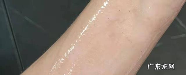 卸妆油的正确使用方法 卸妆油哪个牌子好