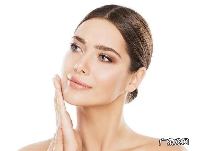 如何选择适合自己的洗面奶 用什么洗脸可以美白