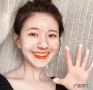 如何选择适合自己的洗面奶 用什么洗脸可以美白