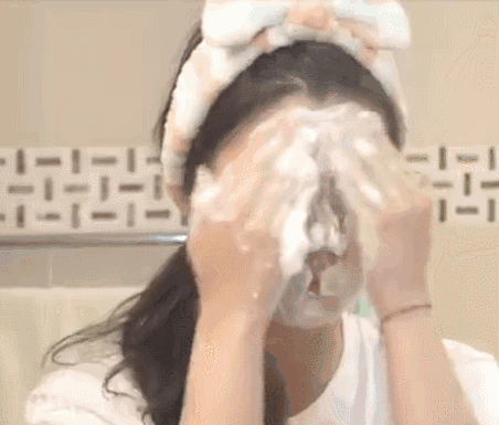 错误的洗脸方式有哪些 为什么洗脸越洗越干燥