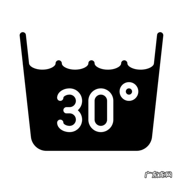 热水洗脸对痘痘好吗 用热水或者冷水洗脸的区别