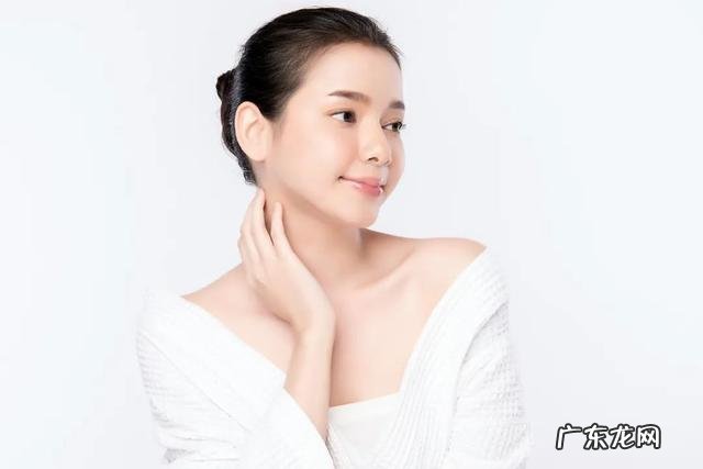 一天洗几次脸比较合适 每天洗脸对皮肤好吗