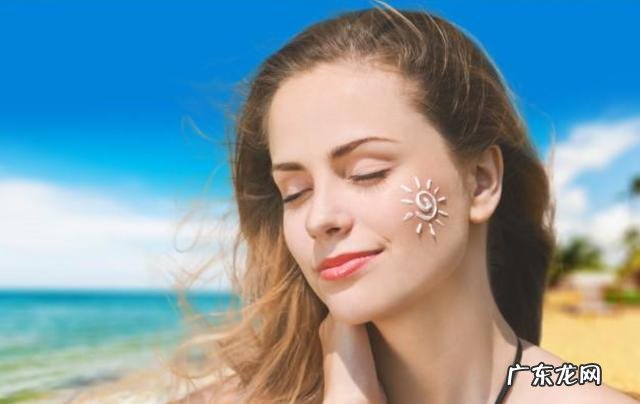 防晒霜竟然不是最好的防晒产品 防晒霜效果好还是防晒喷雾效果好