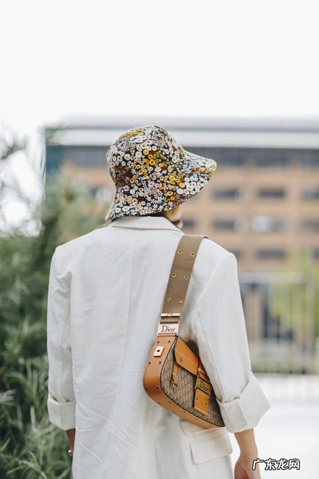 物理防晒化学防晒的区别 防晒服什么材料效果好