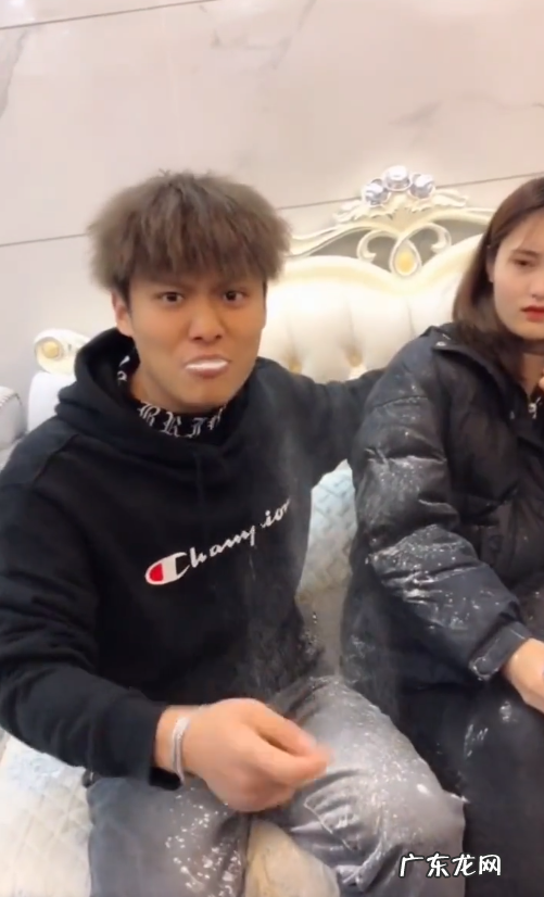 “反向带货”圈粉千万,怕涨粉两个月不开播,疯狂小杨哥是何来路