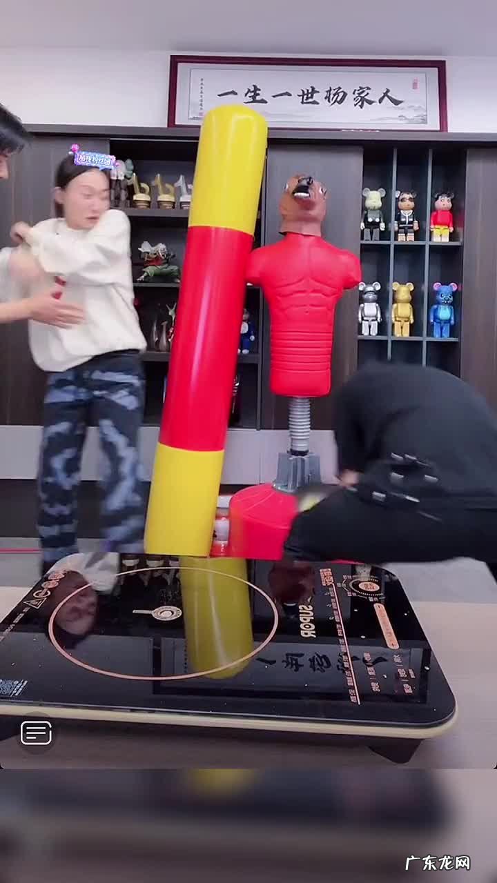 “反向带货”圈粉千万,怕涨粉两个月不开播,疯狂小杨哥是何来路