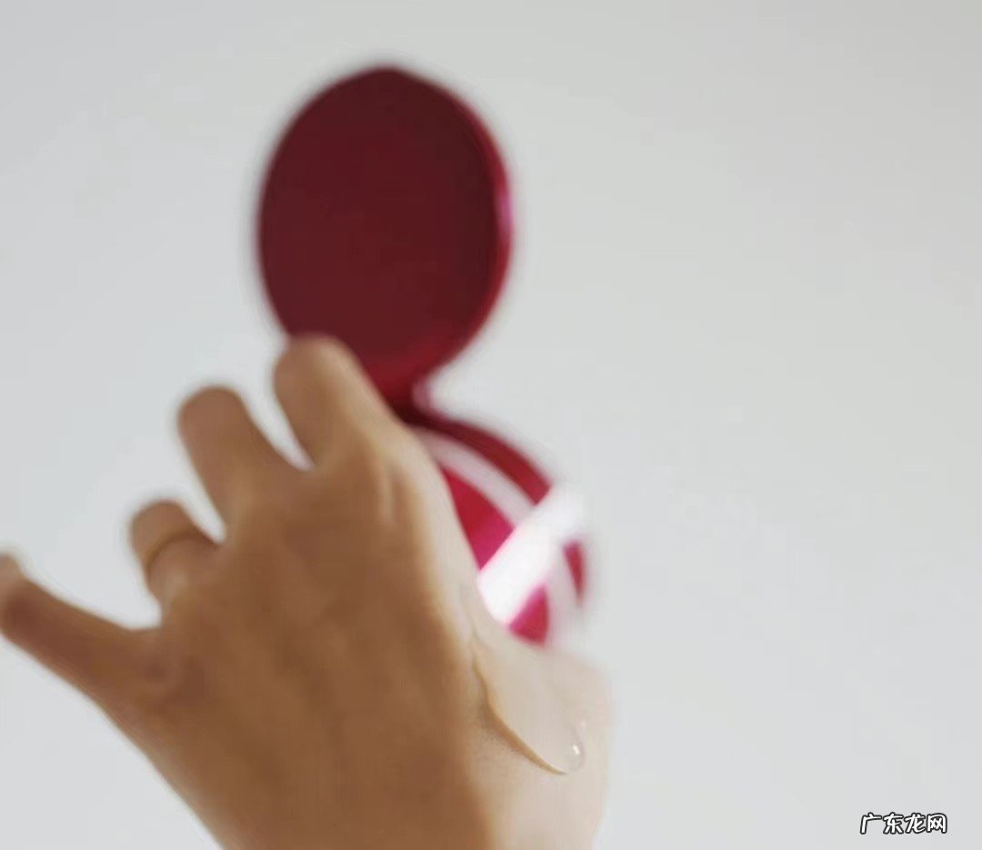 公认好用的5款“大牌面霜”:保湿、抗老都有,盲选也不会出错