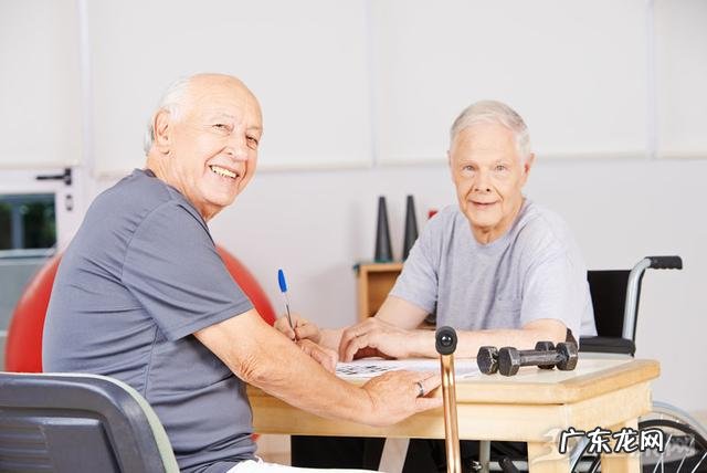改善老年人健康的六个方法 老年人应该做什么才能使身体健康
