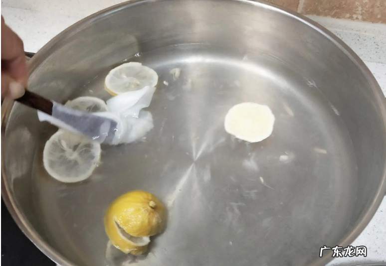 怎样才能去除水垢 水垢是怎么形成的