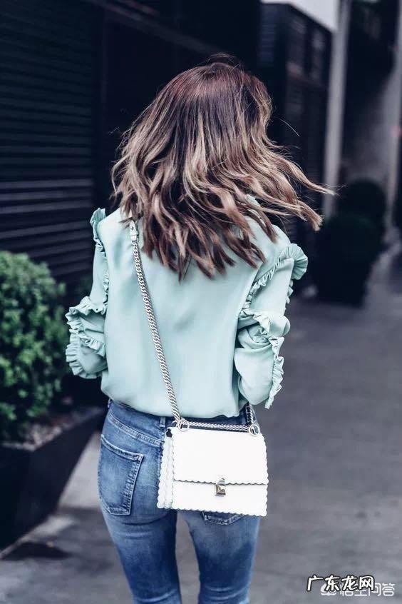 旅游的时候可以带什么样的包包既实用又漂亮