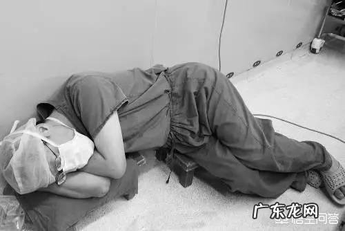 过劳死的名人明星有哪些?