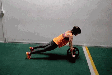 想要升ji你的虐腹动作么,练此器械保管让你的腰腹力量强一倍