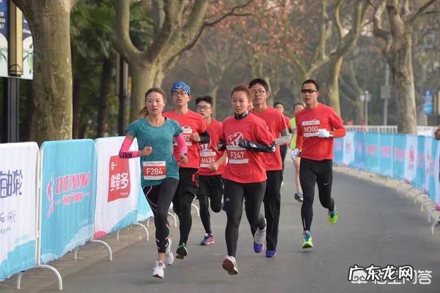 怎样锻炼才能又瘦腰又瘦腿