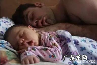 父母上厕所不关门,对于孩子会有什么影响?