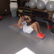 请问腹肌上有油脂层,还可以练成腹肌吗