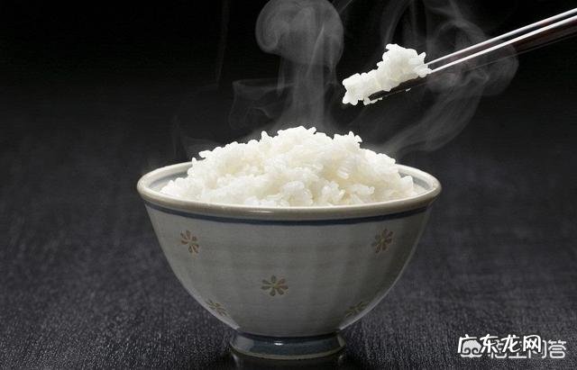 二两米饭是多少啊,是多大一碗饭啊